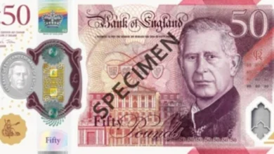 سعر الجنيه الإسترليني يقترب من أعلى مستوياته منذ سنوات أمام الدولار