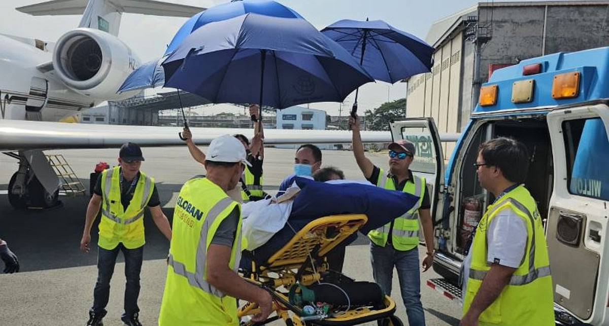 سفارة المملكة في الفلبين تنقل مواطنا عبر طائرة إخلاء طبي لاستكمال العلاج في الوطن