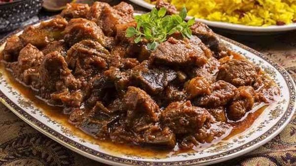 طرق تحضير كباب الحلة بالبصل في المنزل خطوة بخطوة للمذاق الأصيل