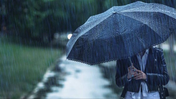 طقس غير مستقر يُثير الفوضى بعد الغبار حيث الأمطار والبرد يصاحبه الرعد والبرق