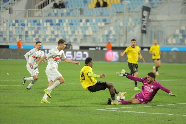 عمر السعيد يسجل الهدف الثاني لكهرباء الإسماعيلية ويتقلص الفارق مع الزمالك في مباراة مثيرة