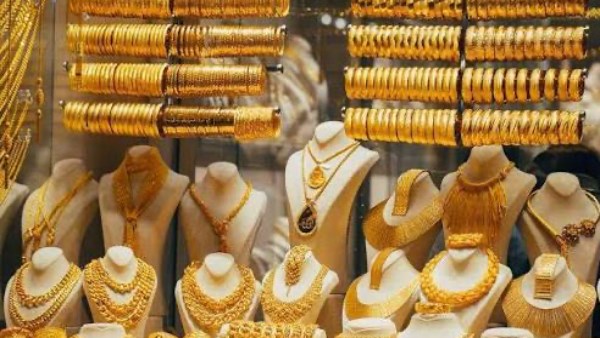 عيار 21 يخسر 300 جنيه.. انخفاض مفاجئ في أسعار الذهب اليوم الثلاثاء 3-2-2026