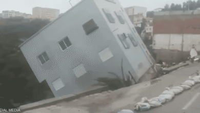 فيديو يثير الصدمة أمطار غزيرة تتسبب في انهيار منزل في المغرب