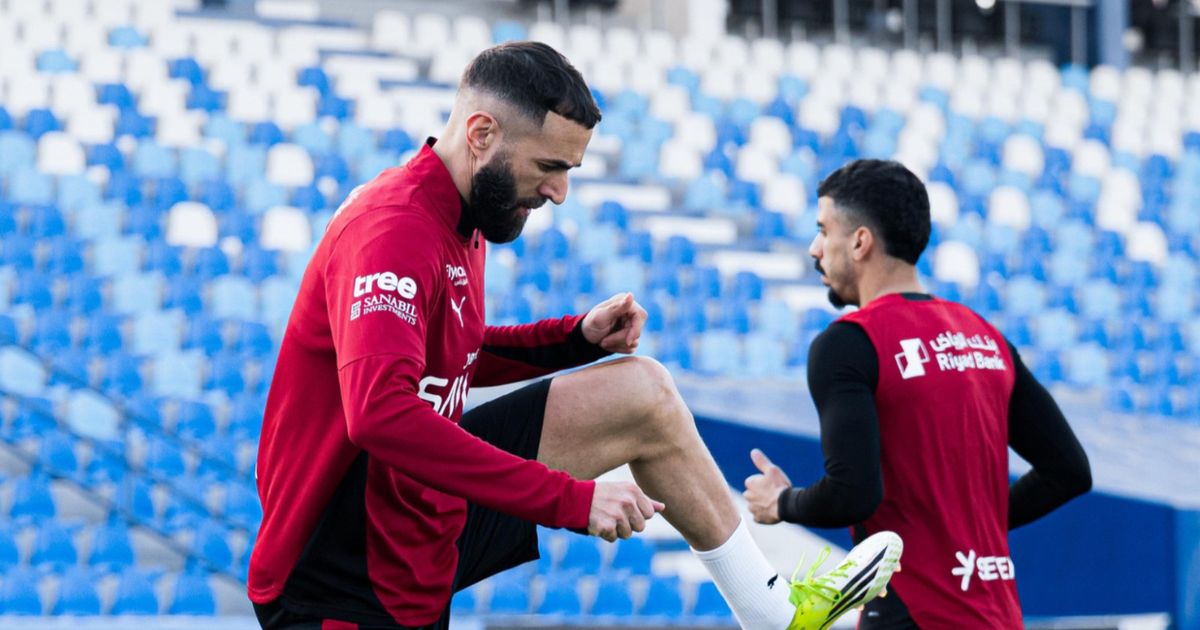 كريم بنزيما يبرز تشابه الهلال مع ريال مدريد ويتطلع لتحقيق البطولات مع الفريق السعودي