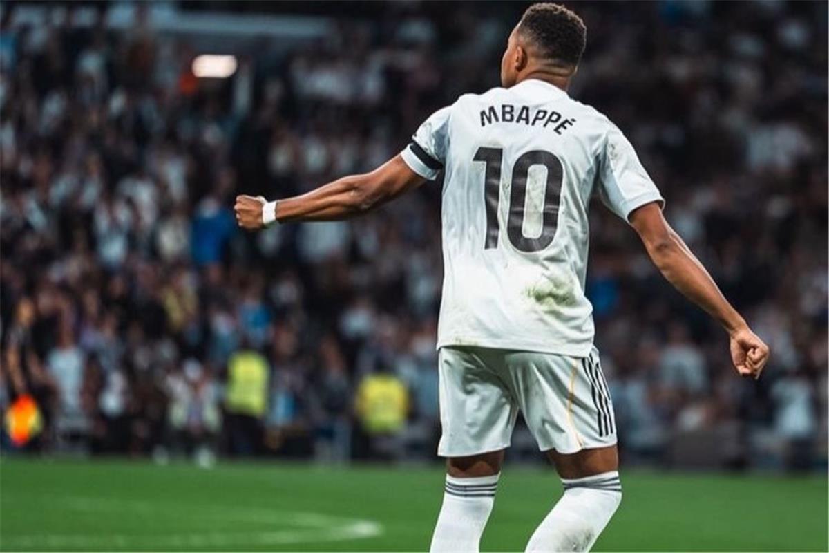 مبابي ينجح في حل أزمة هجوم ريال مدريد ويقود الفريق نحو استعادة توازنه ومستقبله المشرق