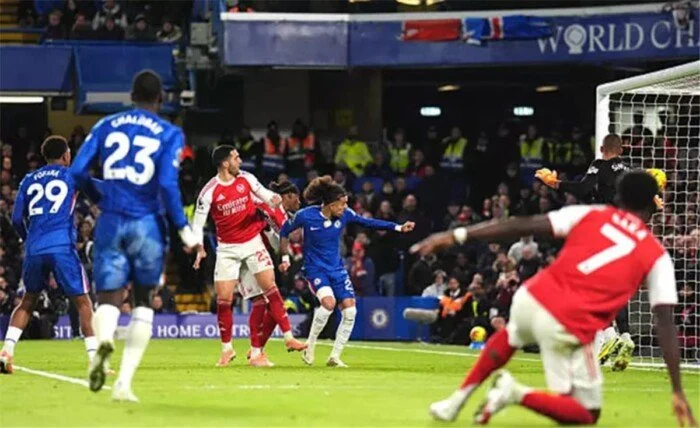 مباراة أرسنال ضد تشيلسي بث مباشر في كأس الرابطة الإنجليزية بين الكبار والركلات الحاسمة