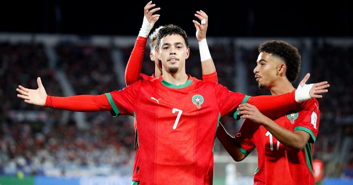 محمد صلاح أم لويس سواريز المغربي معما يرد ويهدد مصطفى محمد