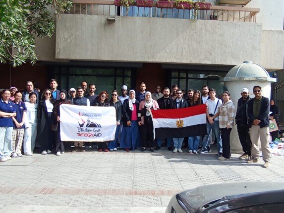 مشاركة واسعة للطلاب الوافدين ودارسي اللغة العربية في زيارة ملهمة لمعرض الكتب