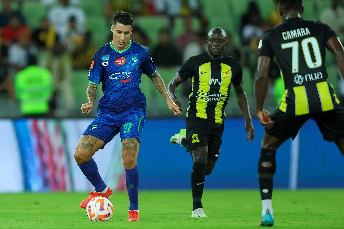 موعد مباراة الاتحاد ضد النجمة في الدوري السعودي لعام 2026 والقنوات الناقلة والتفاصيل المهمة