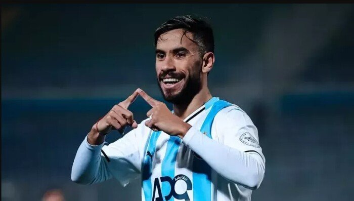 ناصر ماهر ومايلي يقودان هجوم بيراميدز في مواجهة سموحة بالدوري