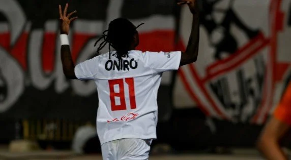 نزلة برد تُبعد شيكو بانزا عن قائمة الزمالك لمواجهة كهرباء الإسماعيلية في الدوري