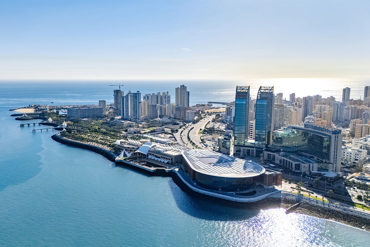 نشرة الأرصاد تحذر من أمطار متقطعة ورياح مثيرة للغبار تتوقع خلال نهاية الأسبوع