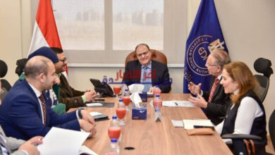 هيئة الدواء تتابع استراتيجيات شركة إيبيكو لتعزيز وجودها في السوق المصري وتطوير الصناعات الدوائية المتقدمة