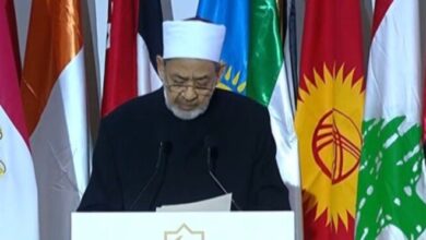 هيئة كبار العلماء تؤكد رفض حرمان المرأة من ميراثها أو المساواة مع الرجل