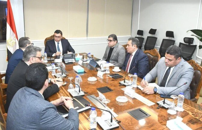 وزير الإسكان يؤكد على أهمية المتابعة الدورية لملفات عمل هيئة التنمية السياحية لضمان تنفيذ الاستراتيجيات بشكل فعال