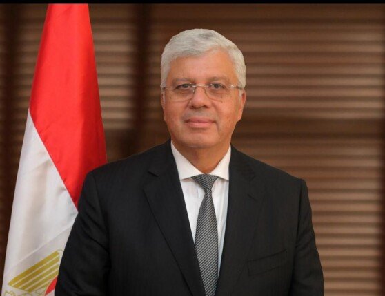 وزير التعليم العالي يشارك في النسخة المصرية الفرنسية للتعاون الأكادمي والعلمي ويعزز الشراكة بين البلدين