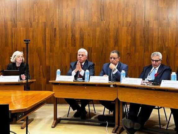 وزير التعليم العالي يناقش مع اليونسكو تعزيز التعاون المشترك في مجالات التعليم والتنمية المستدامة