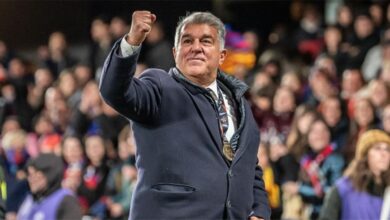 پورتا يشيد بعبقرية لاعب برشلونة وسعادة بعودة القائد