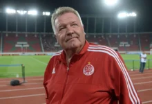 أسطورة ليفربول توشاك يُصاب بالخرف وتفاصيل صدامه التاريخي مع فان باستن تثير الجدل