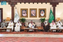 أمير عسير يستقبل جموع المهنئين بعيد الفطر في حفلة مميزة تبرز فرحة العيد وتلاحم المجتمع