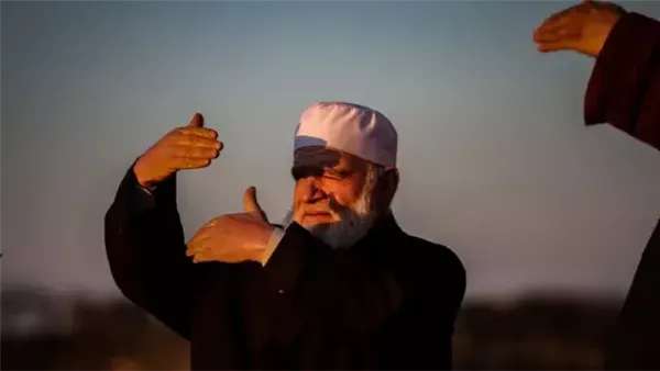 أول أيام عيد الفطر 2026 في الإمارات.. موعد الصلاة وأهم المناطق المخصصة | دليل الاحتفالات الرسمية