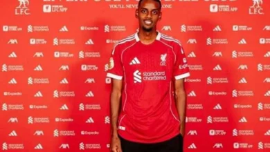 إيزاك يثير الجدل بعد مشاركته في تدريبات فريق ليفربول استعدادًا للموسم الجديد