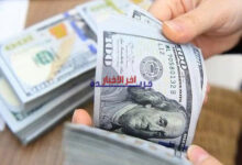 ارتفاع سعر السوق السوداء إلى 27,080 دونغ فيتنامي مقابل الدولار الأمريكي يثير غضب المستخدمين