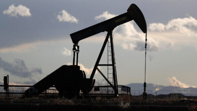 ارتفاع مفاجئ في أسعار المشتقات النفطية بعد استهداف منشآت الطاقة في الخليج: تطورات خطيرة تهدد الأسواق