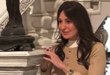 استوحِ إطلالتك في عيد الفطر من نرمين الفقي بأولاد الراعى وتألقي بأزياء ساحرة ومميزة