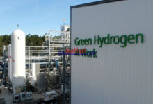 الحرب على إيران تعزز الآمال في ازدهار صناعة الهيدروجين الأخضر.. تقرير يكشف الفرص الجديدة