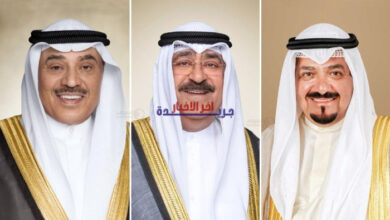 الكويت تعزي أمير قطر بوفاة طاقم وأفراد مروحية في حادث مؤلم