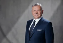 الملك يحذر من استغلال حرب إيران لفرض واقع جديد في الضفة الغربية وغزة