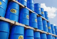 تأجيل ضرب محطات طاقة إيران يثير خفضًا مفاجئًا لسعر النفط بنسبة 10% في السعودية