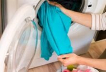 تجنب تدمير ملابس العيد الجديدة.. 4 أخطاء في غسلها تسبب التجعد وتفقدها رونقها