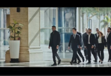 تعرف على تردد قناة عرض مسلسل علي كلاي الحلقة الأولى كاملة وتابع أولى حلقاته مجانًا