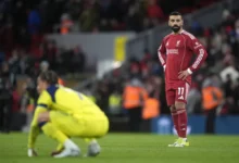 توتنهام يفجر المفاجأة ويفرض تعادلاً قاتلاً أمام ليفربول في مباراة مثيرة