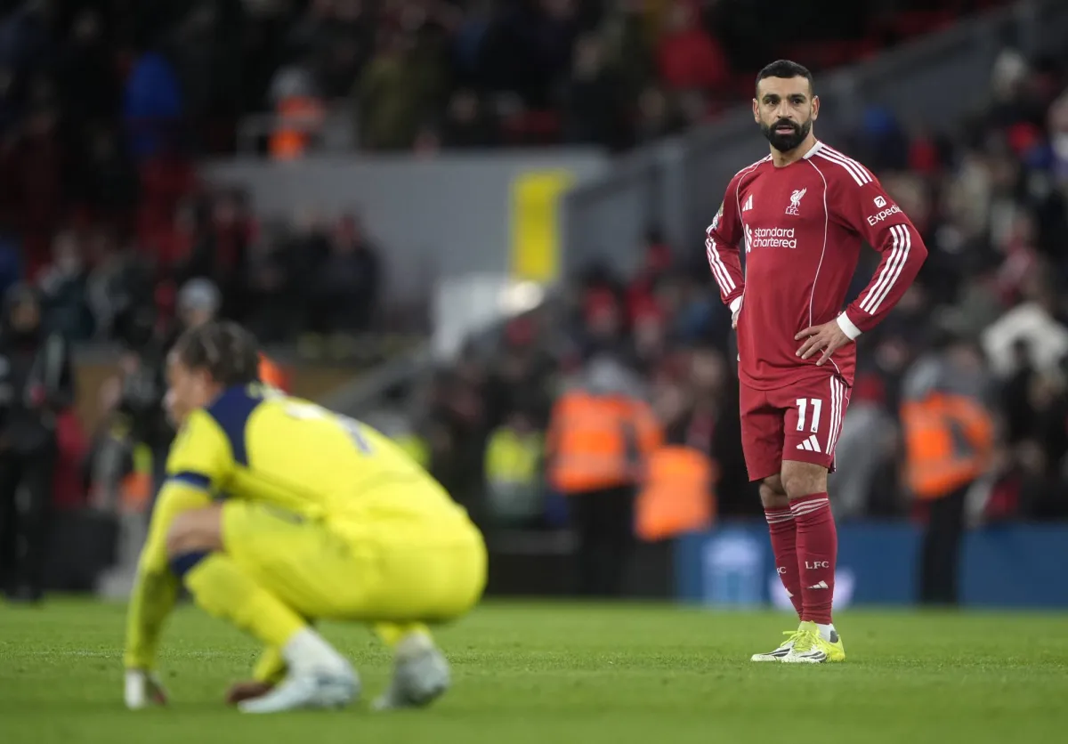 توتنهام يفجر المفاجأة ويفرض تعادلاً قاتلاً أمام ليفربول في مباراة مثيرة