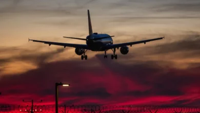 حرب إيران تثير فزع قطاع الطيران وتسبب ارتفاعًا كبيرًا في أسعار التذاكر