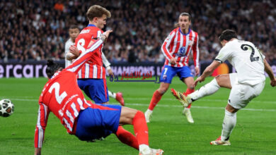 شاهد الآن: ملحمة مثيرة بين ريال مدريد وأتليتكو مدريد تنتهي بنتيجة 3-2 (بث مباشر وفيديو)