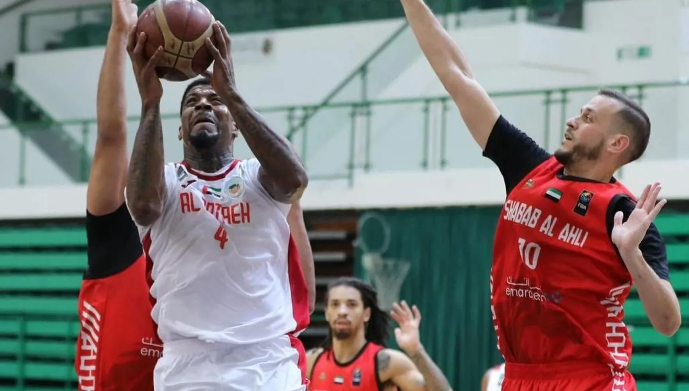 شباب الأهلي يثبّت سيطرته الكاملة والشارقة يعمّق جراح النصر في المربع الذهبي بشكل يثير الجدل