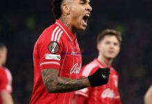 صفقة مهاجم شباب الأهلي السابق تهدد نادي أولمبيك ليون بمخاطر بقيمة 63 مليون دولار