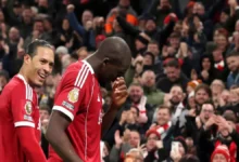 عاجل: ليفربول يهدد بالملاحقة القانونية بعد هجوم عنصري صادم من جماهير جلطة سراي على كوناتي