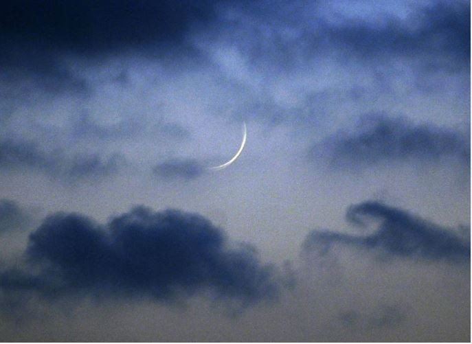 عاجل.. مصر تحدد رسمياً موعد أول أيام عيد الفطر و"خبراء" يكشفون أسباب القرار المبكر