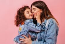 عيد الأم: أبرز النصائح لتعزيز التوازن النفسي للأمهات والحفاظ على سعادتهن