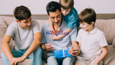 في عيد الأم.. كيف يحقق الآباء التوازن المثالي في دور الوالدين ويشعلون قلوب الأسر