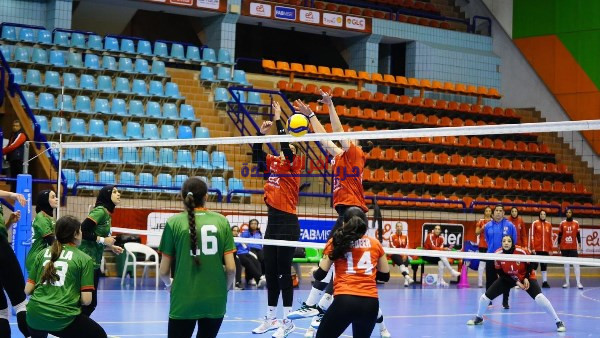 قمة الأهلي والزمالك تُحدد بطلة دوري سوبر سيدات الطائرة وتفجر المنافسة