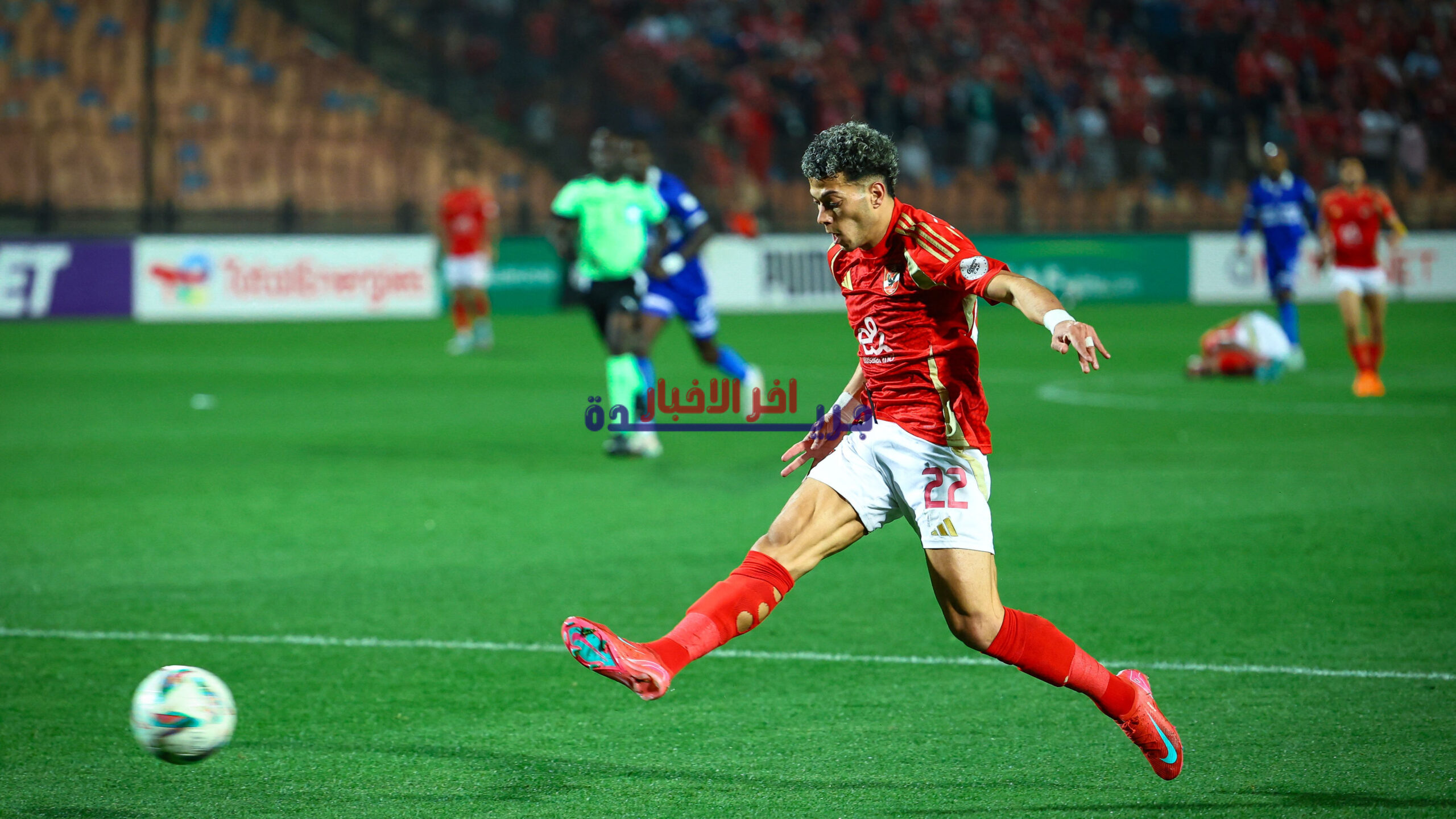 قنوات بث مباراة الأهلي ضد الترجي في إياب ربع نهائي دوري أبطال أفريقيا 2025-2026 وكيفية المشاهدة عبر الإنترنت