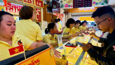 كوارث مالية بعد أسبوع من شراء الذهب.. خسارة بقيمة 15 مليون دونغ فيتنامي لكل تايل في ذروة الأسعار