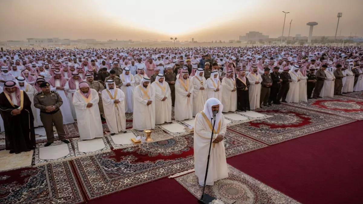 مواقيت صلاة العيد في مكة والرياض والمدينة اليوم.. اكتشف الجدول الرسمي والتوقيتات الحصرية في جميع المدن السعودية!