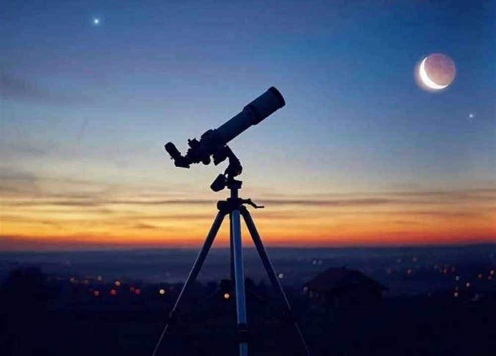 موعد عيد الفطر 2026 في مصر: الجمعة أم السبت؟ رؤية هلال شهر شوال والأحداث المرتقبة